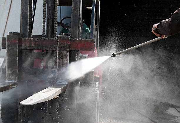 Best Playground Equipment Cleaning  in Durham, NC